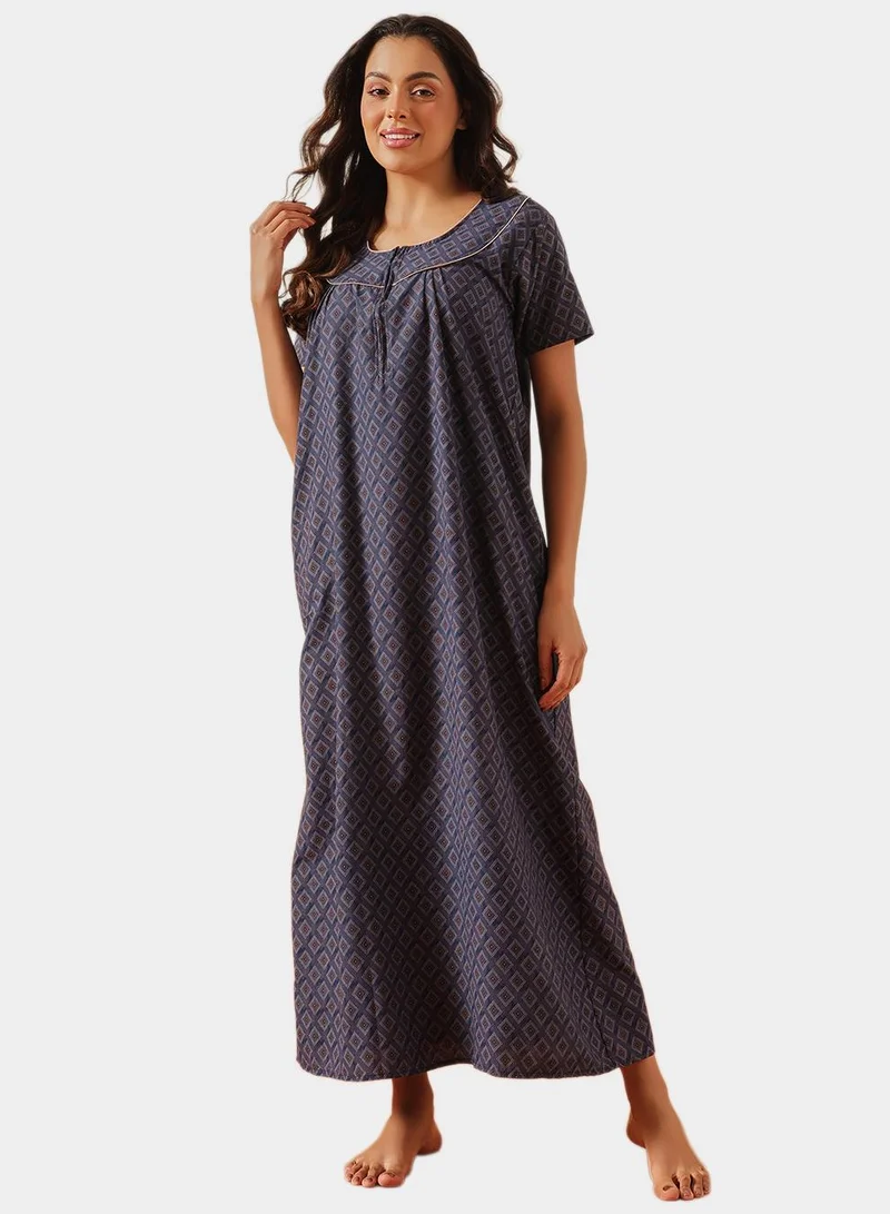 كلوفيا Geometric Print Long Nighty in Navy Colour - Cotton